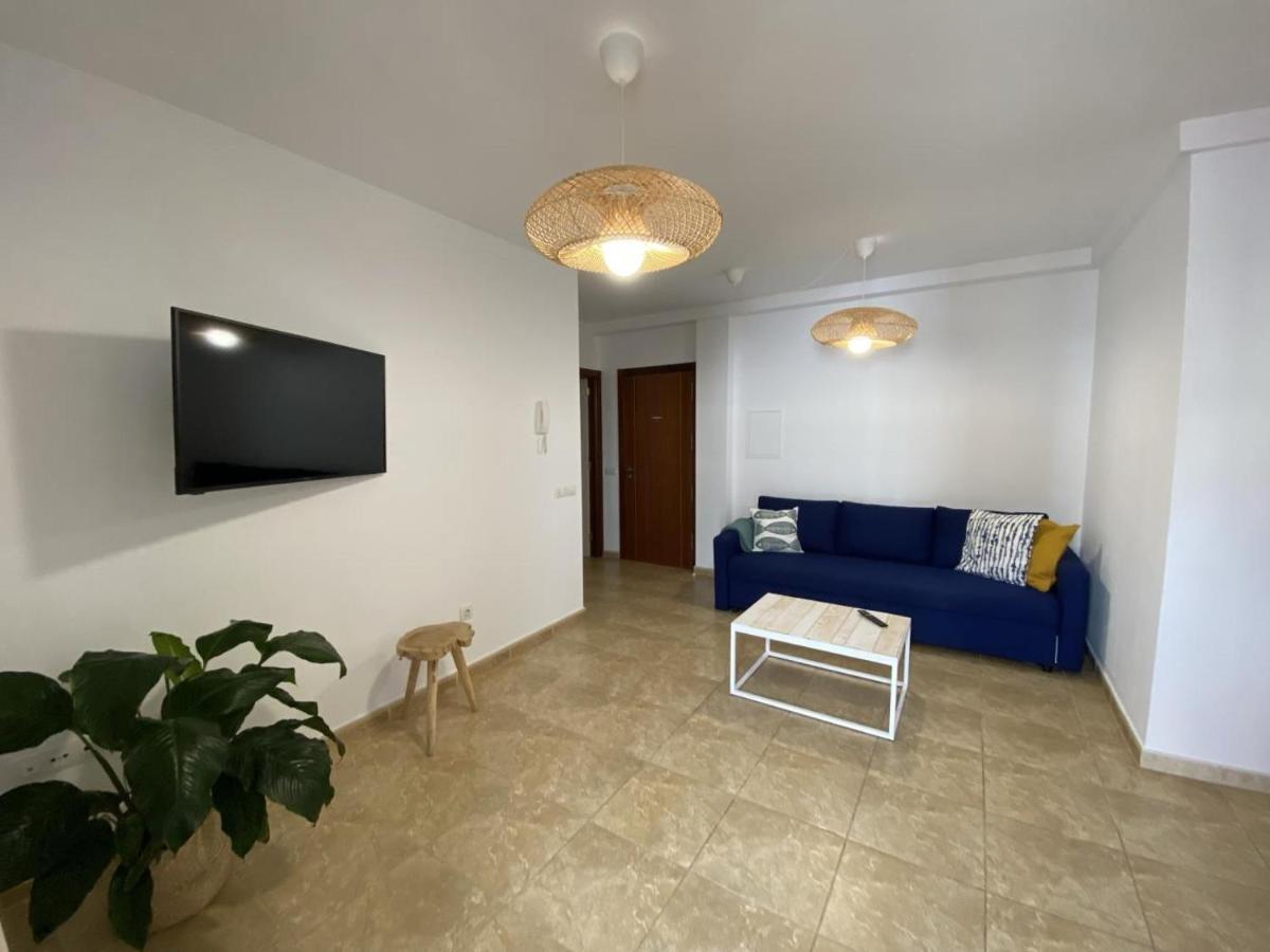 Vivienda Vacacional Sur De Europa B 3 5 La Restinga Bagian luar foto